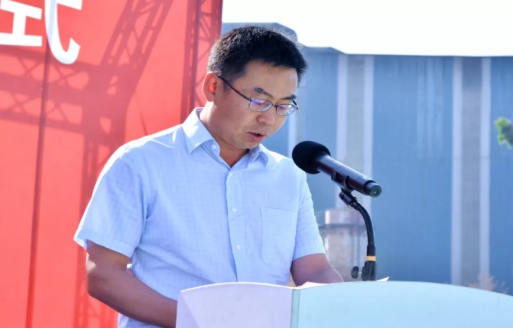 场平仪式上,昆钢公司党委书记,董事长杜陆军表示,2009年,昆钢新区一期